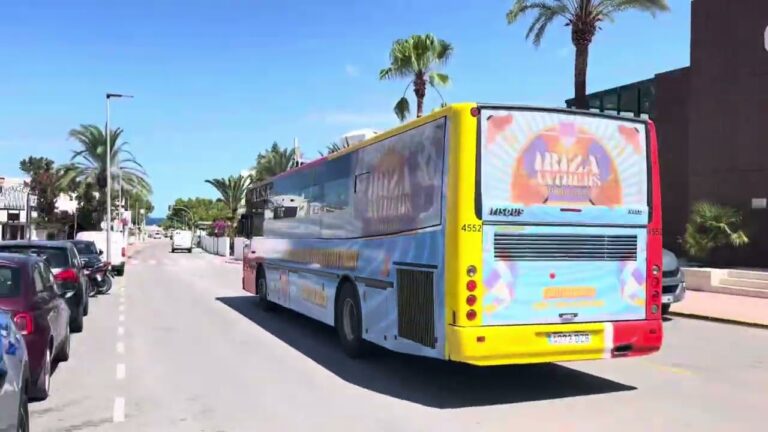 La Estación de Autobús en Ibiza: Tu punto de partida para explorar la isla