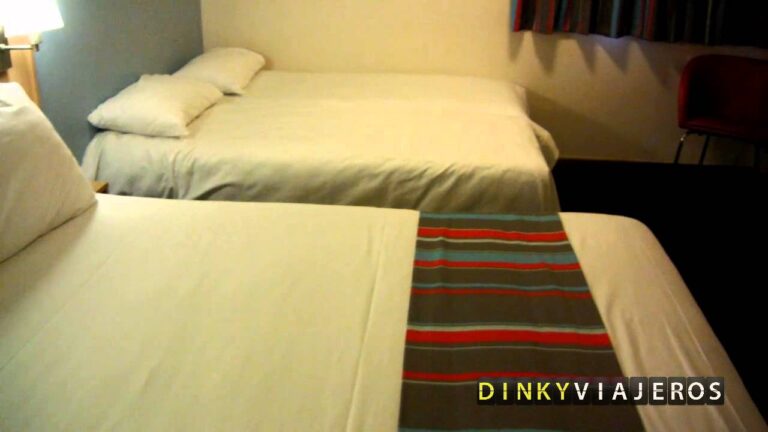 Guía del Travelodge Edinburgh Central: Ubicación ideal y comodidad asequible