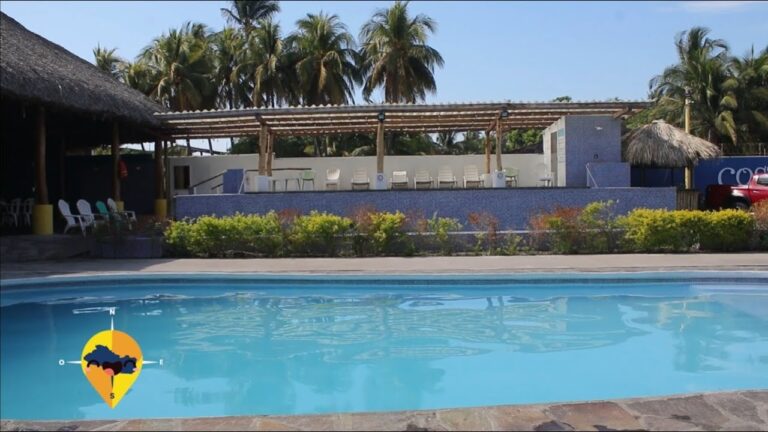 Descubre el encanto del restaurante en Costa Nova