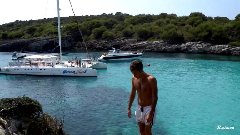 Gu&iacute;a de Aparcamiento en Cala Turqueta: Consejos y Recomendaciones