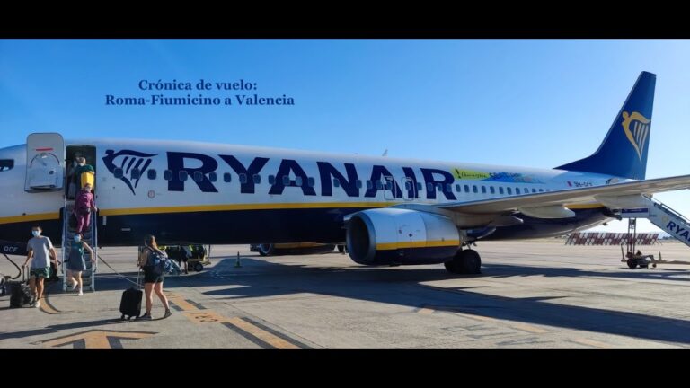 Vuelos directos de Valencia a Santorini: ¡Descubre tu próximo destino!