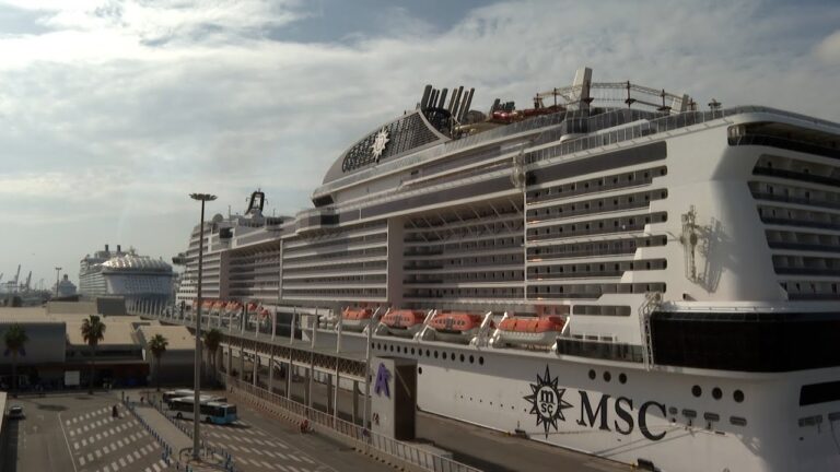 Misterioso desaparición de crucero en Barcelona