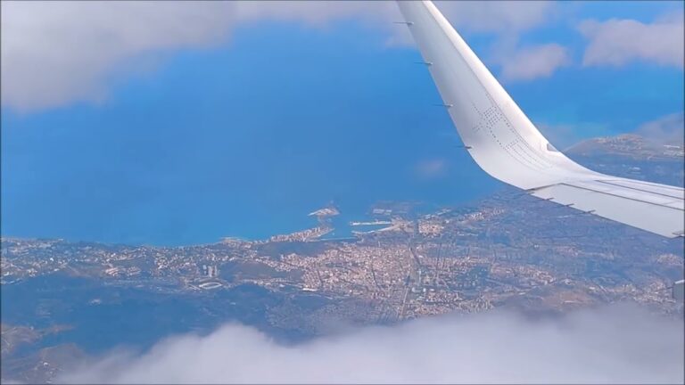 Vuelos directos de M&aacute;laga a Atenas: Encuentra la mejor opci&oacute;n