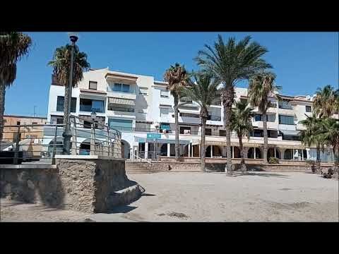 Comparación de belleza: Aguadulce vs Roquetas de Mar